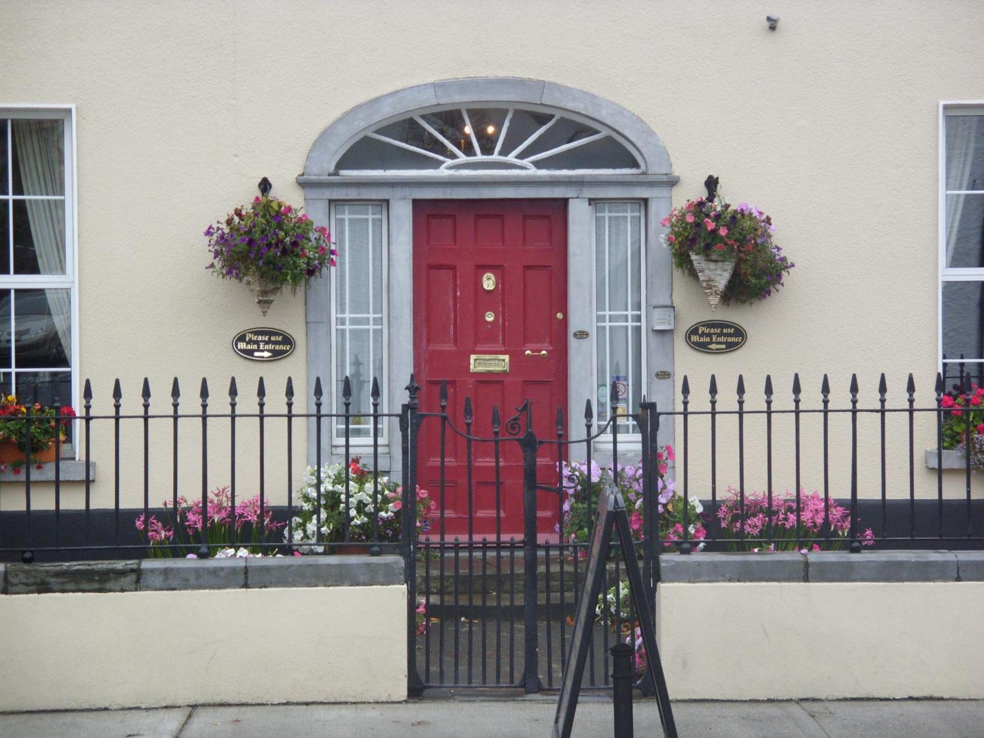 Townsend House Guest House Birr Extérieur photo