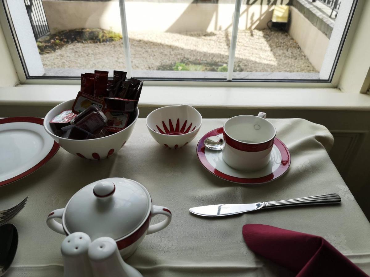 Townsend House Guest House Birr Extérieur photo