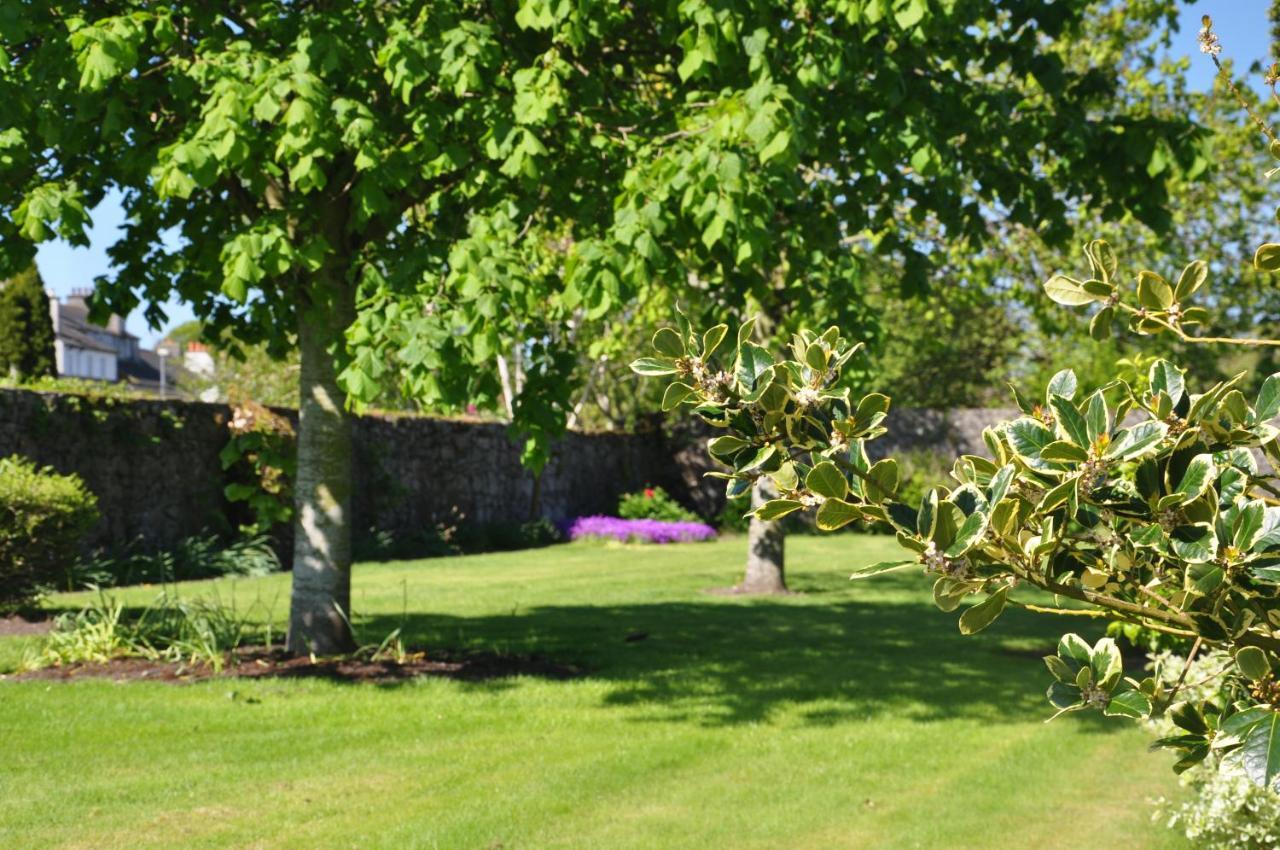 Townsend House Guest House Birr Extérieur photo