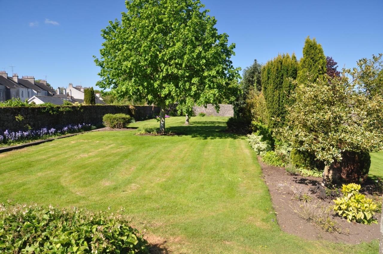 Townsend House Guest House Birr Extérieur photo